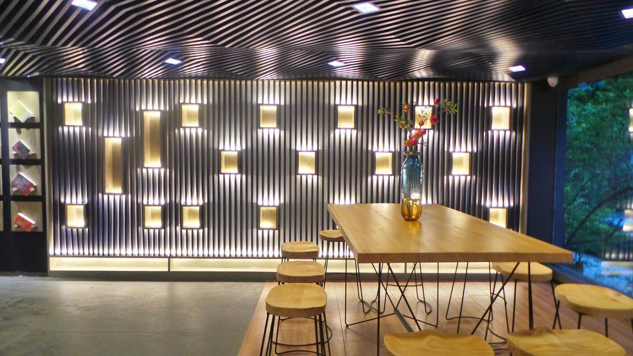 Lifu Hotel Wankel Jiang Tai Road Metro Station Branch Kanton Exterior foto