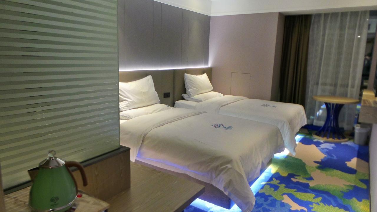 Lifu Hotel Wankel Jiang Tai Road Metro Station Branch Kanton Exterior foto