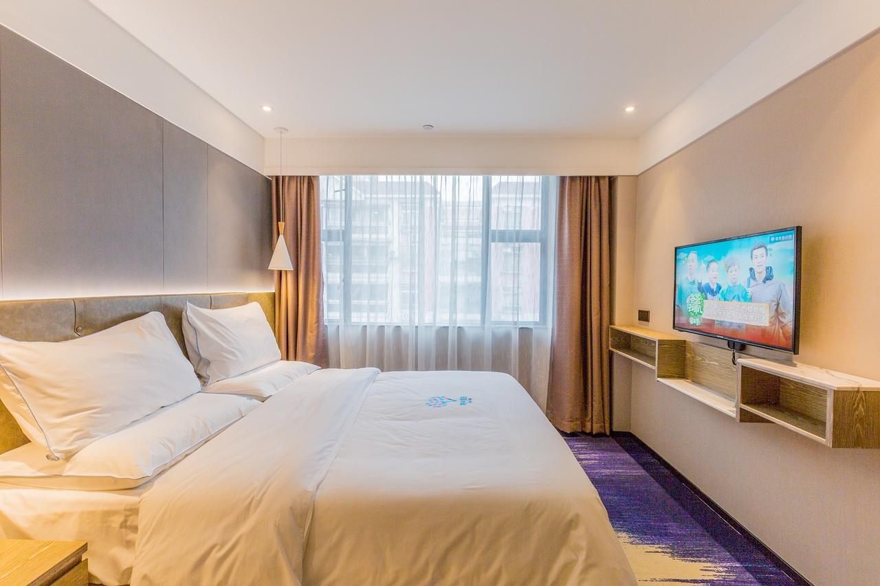 Lifu Hotel Wankel Jiang Tai Road Metro Station Branch Kanton Exterior foto